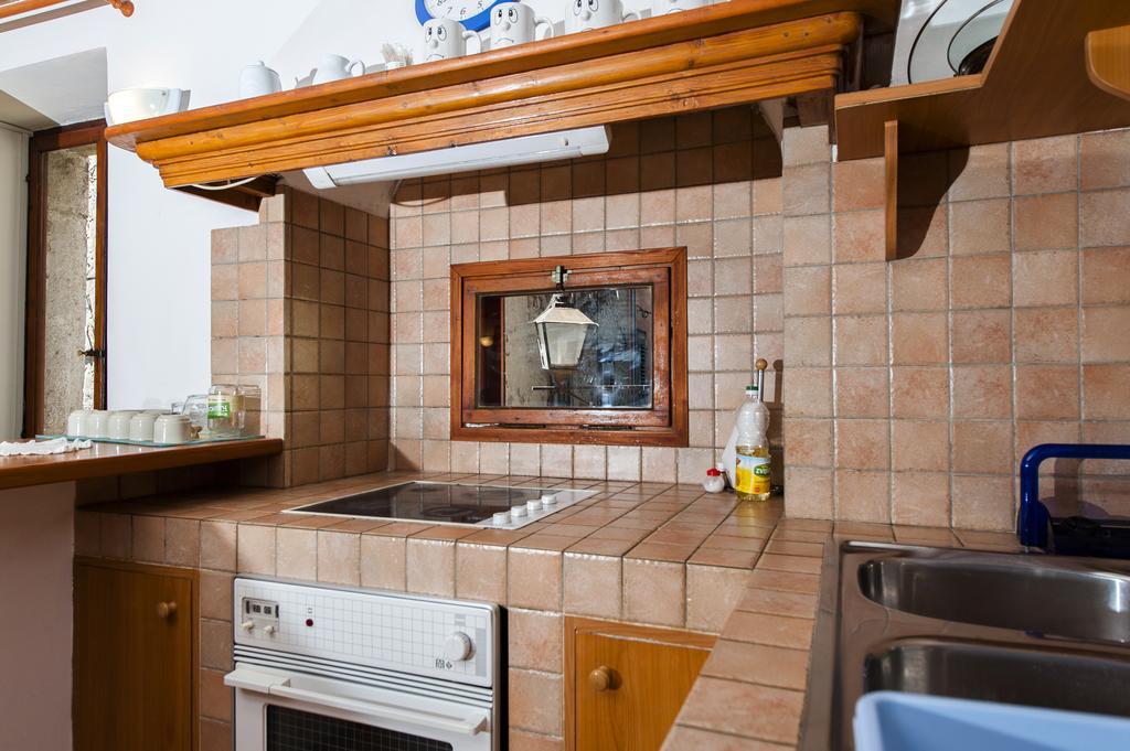 Apartment Marconi Ровин Екстериор снимка