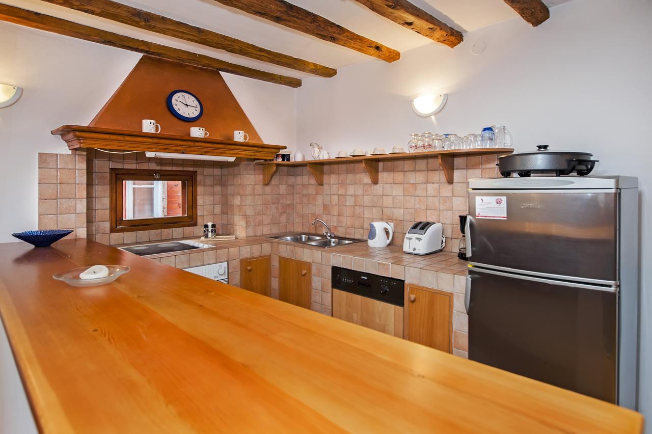Apartment Marconi Ровин Екстериор снимка
