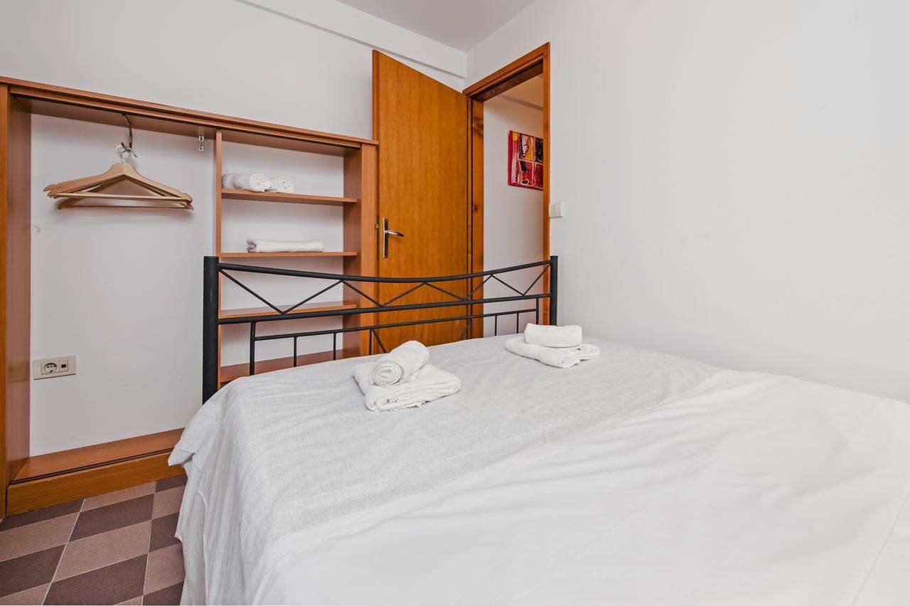 Apartment Marconi Ровин Екстериор снимка